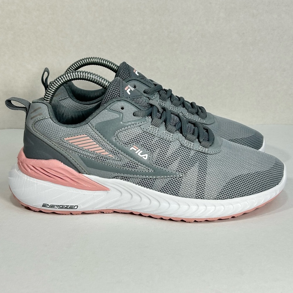 Fila Futurist C Gray & Blush Pink Athletic Running Sneakers Shoes; Women’s Sz 8
